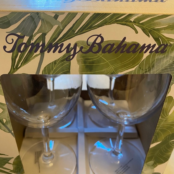 Tommy Bahama Dining Tommy Bahama Wine Glasses Poshmark